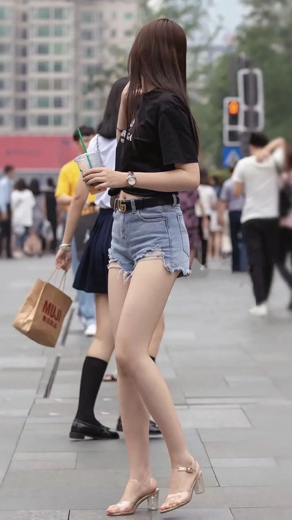 开云体育在线-这是一篇为您定制的文章，结合了竞技层面的战术分析和情感层面的宿命感，力求在唯一性上做出深度